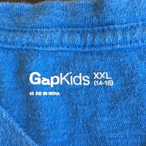 Gap kids XXL 14-16 T Shirt blue stripes